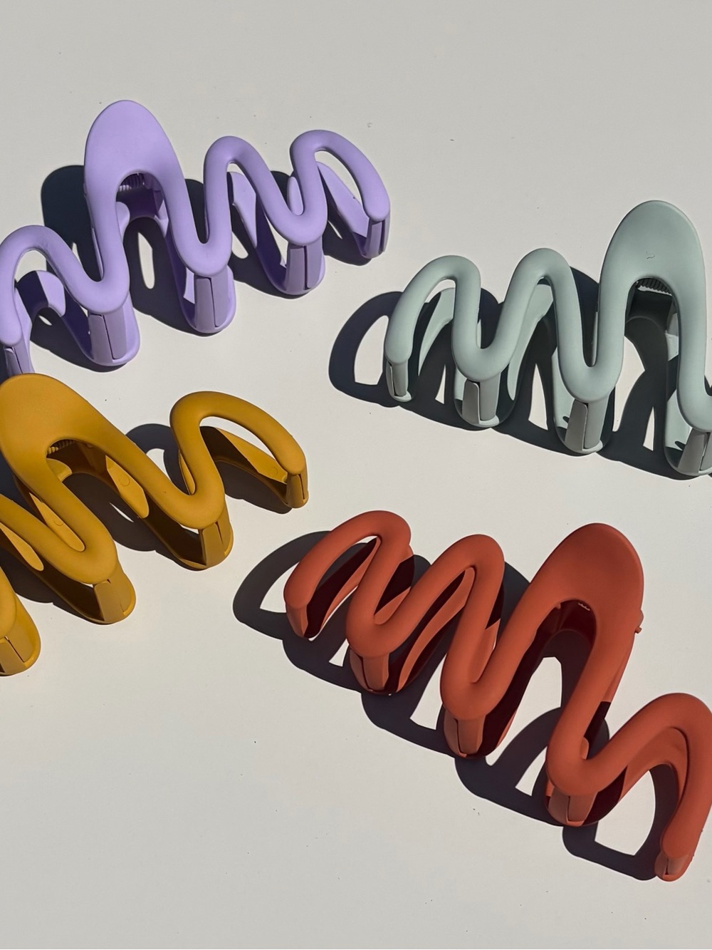 Colorwave Wavy Hair Claw Clips- Multi-Color Set